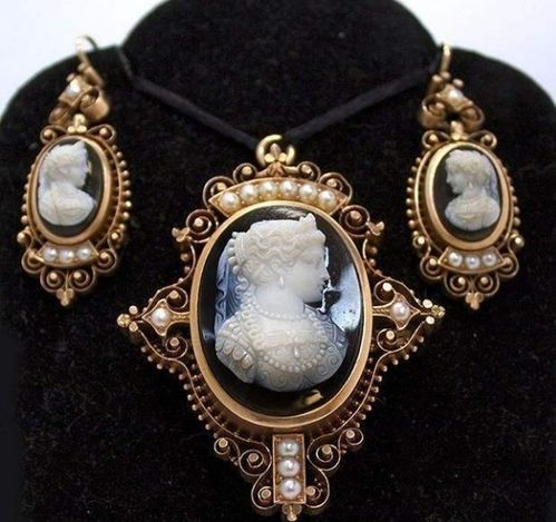 古典珠宝与汽车配件 跨越时空的奢华工艺对话